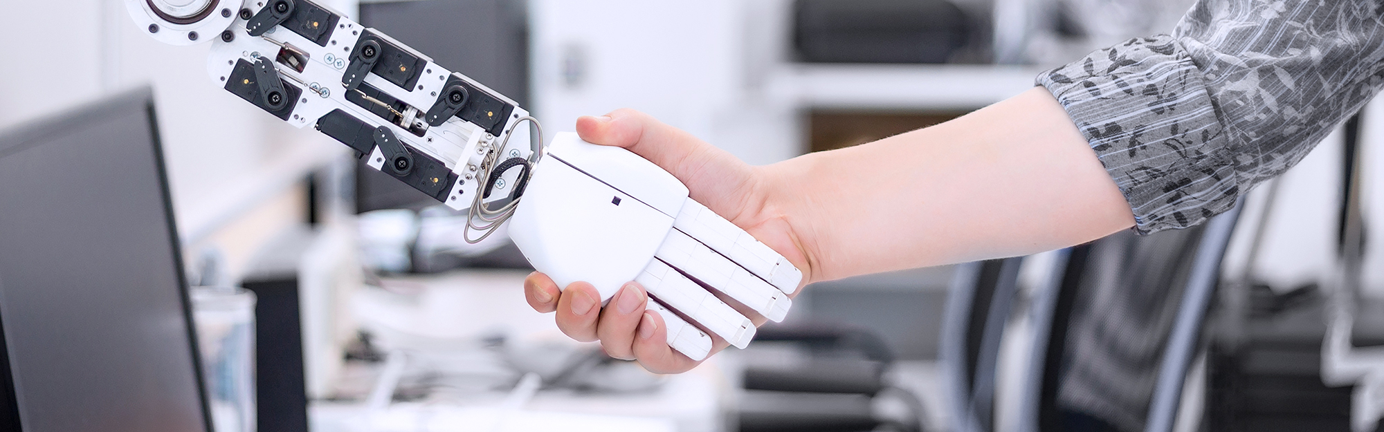 Intelligenza Artificiale: quali sono e come possono essere utilizzate le tecnologie in ambito aziendale